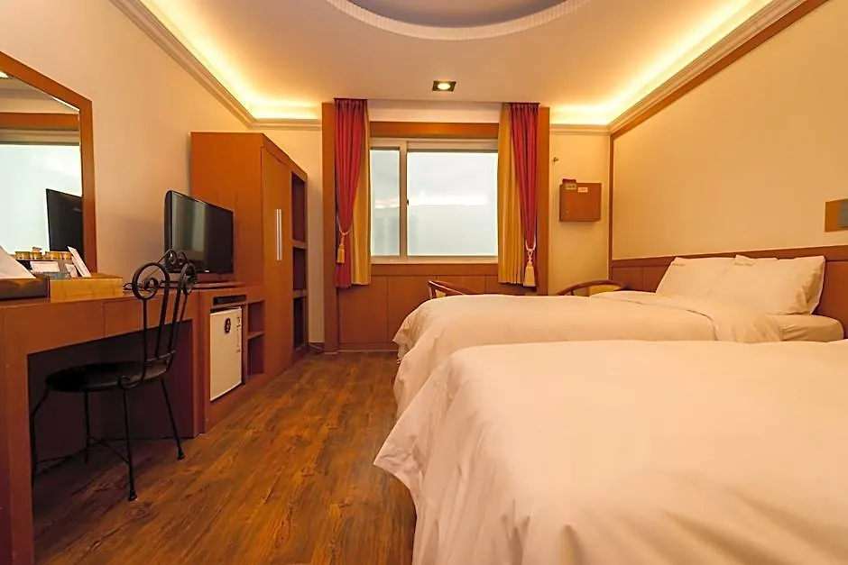 Winners Tourist Hotel Incheon