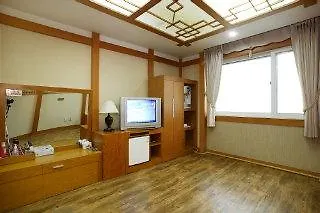 Winners Tourist Hotel Incheon