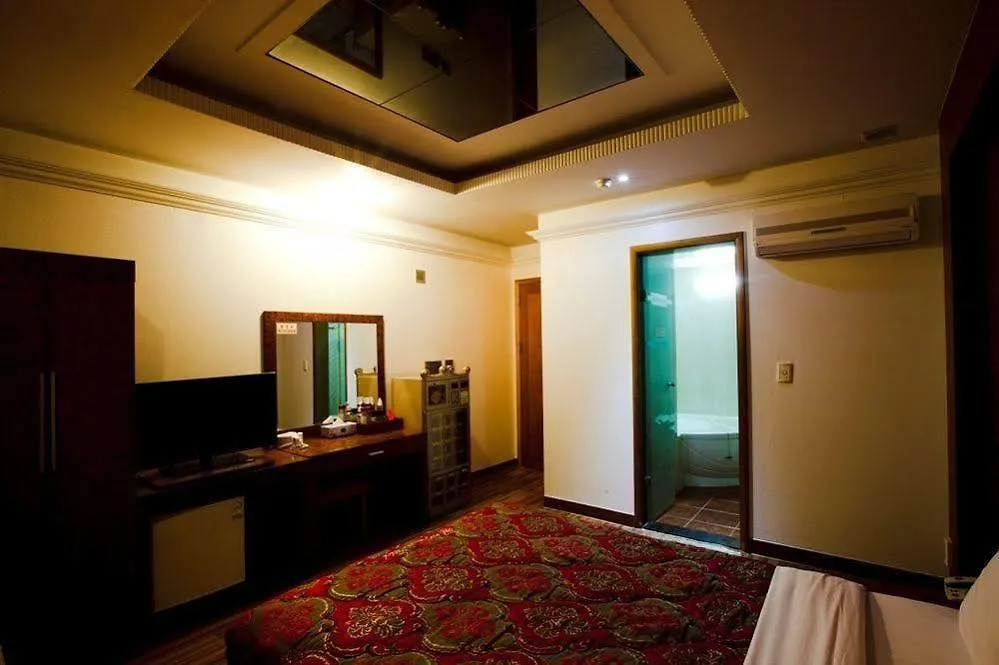 **  Winners Tourist Hotel Incheon South Korea