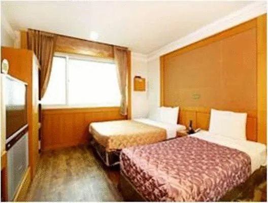 Winners Tourist Hotel Incheon