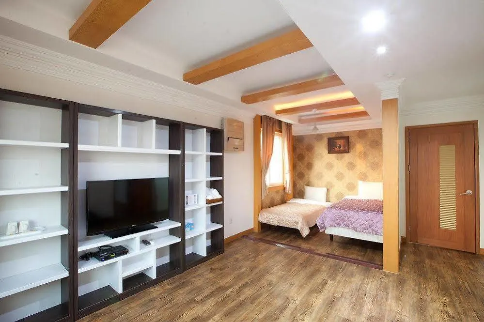 Winners Tourist Hotel Incheon